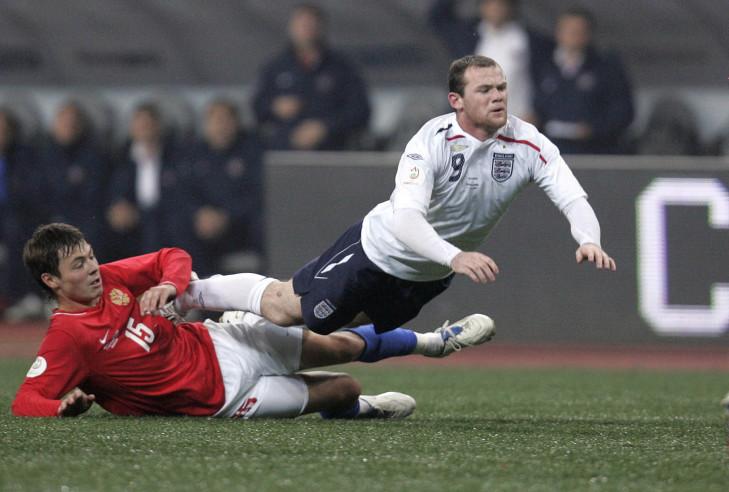 17 октября 2007 года. Квалификация Евро-2008. Россия – Англия – 2:1. Динияр Билялетдинов и Уэйн Руни.