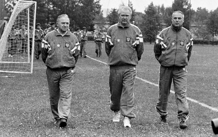 1986 год. Никита Симонян с выдающимися советскими тренерами ВАлерием Лобаноским и Юрием Морозовым (слева направо)