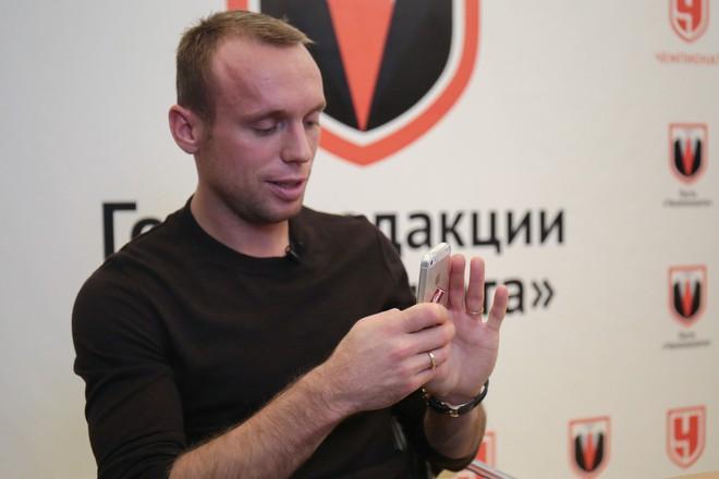 Денис Глушаков в гостях у «Чемпионата»