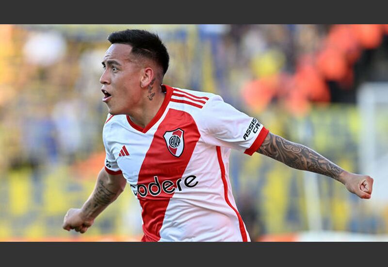 Футболист Эсекиэль Барко