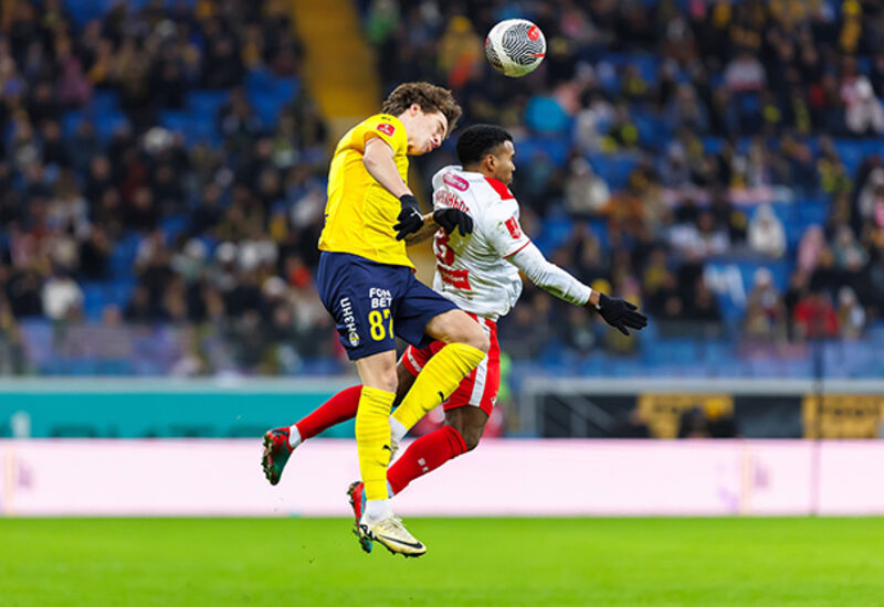 Андрей Лангович против Маркиньоса в матче «Ростов» — «Спартак» (2:1)