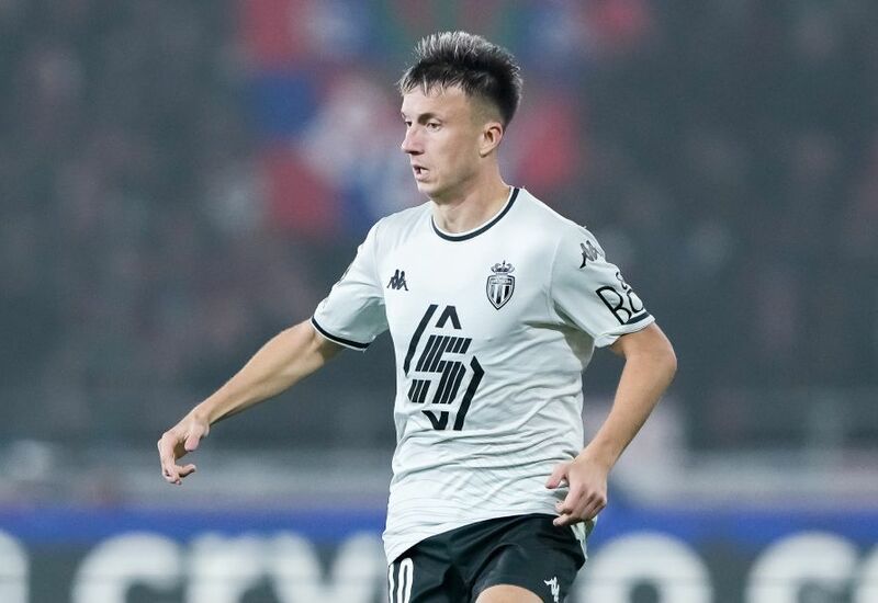 Александр Головин