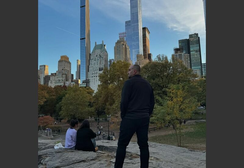 Юра Мовсисян в США